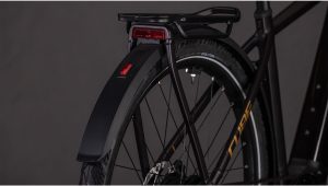 kathmandu hybrid comfort slx 800