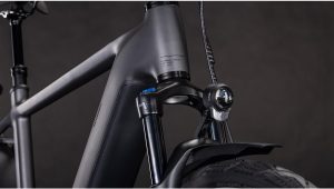 kathmandu hybrid comfort pro 800