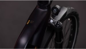 kathmandu hybrid comfort slx 800 tr