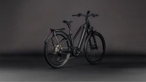 kathmandu hybrid slx 800 tr