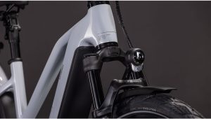 kathmandu hybrid slx 800 tr
