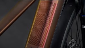 kathmandu hybrid pro 800