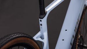 nuroad hybrid c:62 slx 400x