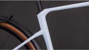 nuroad hybrid c:62 slx 400x fe