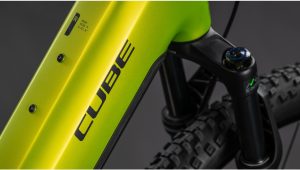 reaction hybrid race 800 ee