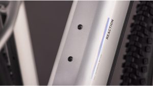 reaction hybrid one 600