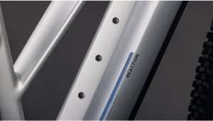 reaction hybrid one 600 tr