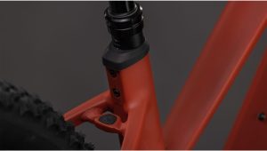 reaction hybrid race 800 tr