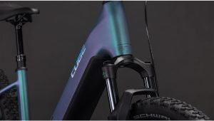 reaction hybrid race 800 ee