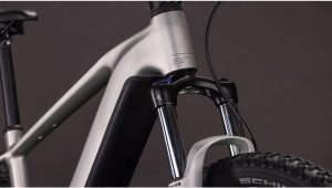 reaction hybrid one 600