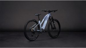 reaction hybrid slx 800 tr