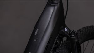 reaction hybrid slx 800 ee