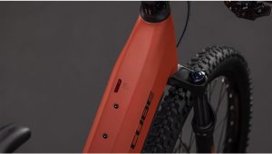 reaction hybrid race 800 ee