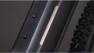 reaction hybrid slx 800