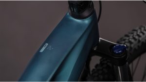 reaction hybrid one 600