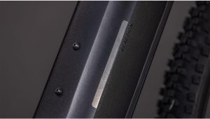 reaction hybrid slx 800 ee