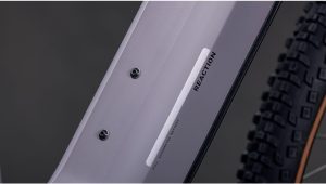 reaction hybrid performance 600 ee