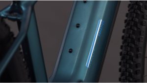 reaction hybrid one 800