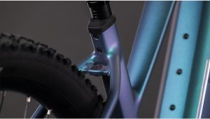 reaction hybrid race 800 tr
