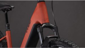 reaction hybrid race 800 ee