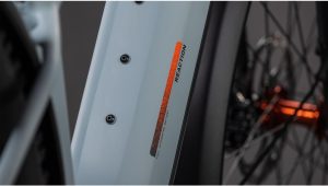 reaction hybrid race 800 fe