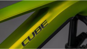 reaction hybrid race 800