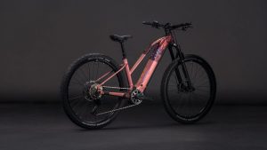 reaction hybrid slx 800 tr