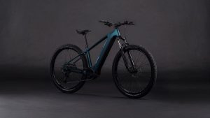 reaction hybrid one 600
