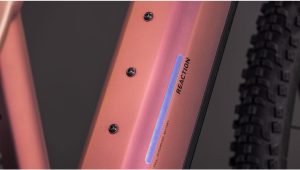 reaction hybrid slx 800