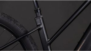reaction hybrid slx 800 tr