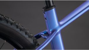 reaction hybrid one 800