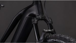 reaction hybrid slx 800 tr