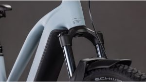 reaction hybrid race 800 fe tr