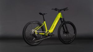 reaction hybrid race 800 ee