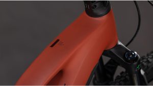 reaction hybrid race 800 tr