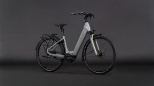 supreme hybrid deluxe one 600 ee