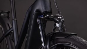 touring hybrid one 600 tr