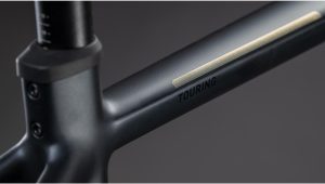 touring hybrid one 600