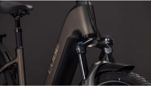 touring hybrid comfort slx 800 ee