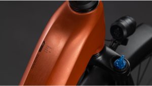 touring hybrid comfort slx 800 ee