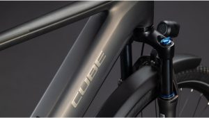 touring hybrid comfort slx 800