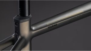 touring hybrid comfort slx 800