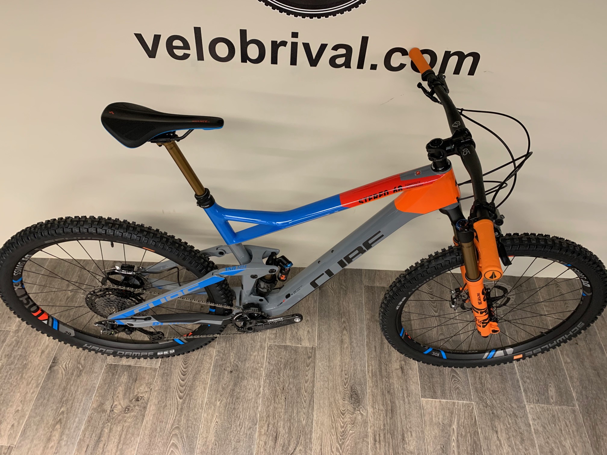 cube stereo 150 29 action team