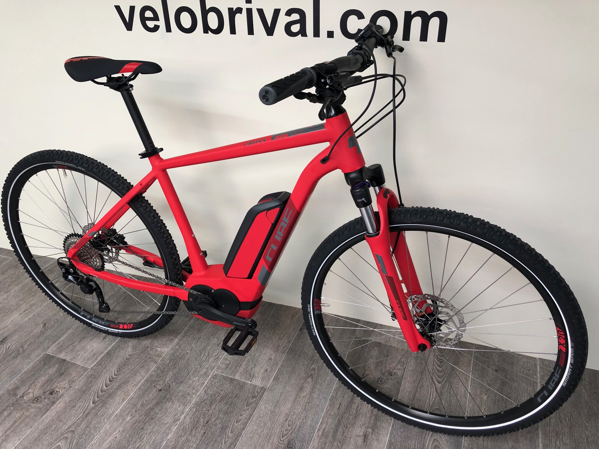 cube hybrid cross pro 500