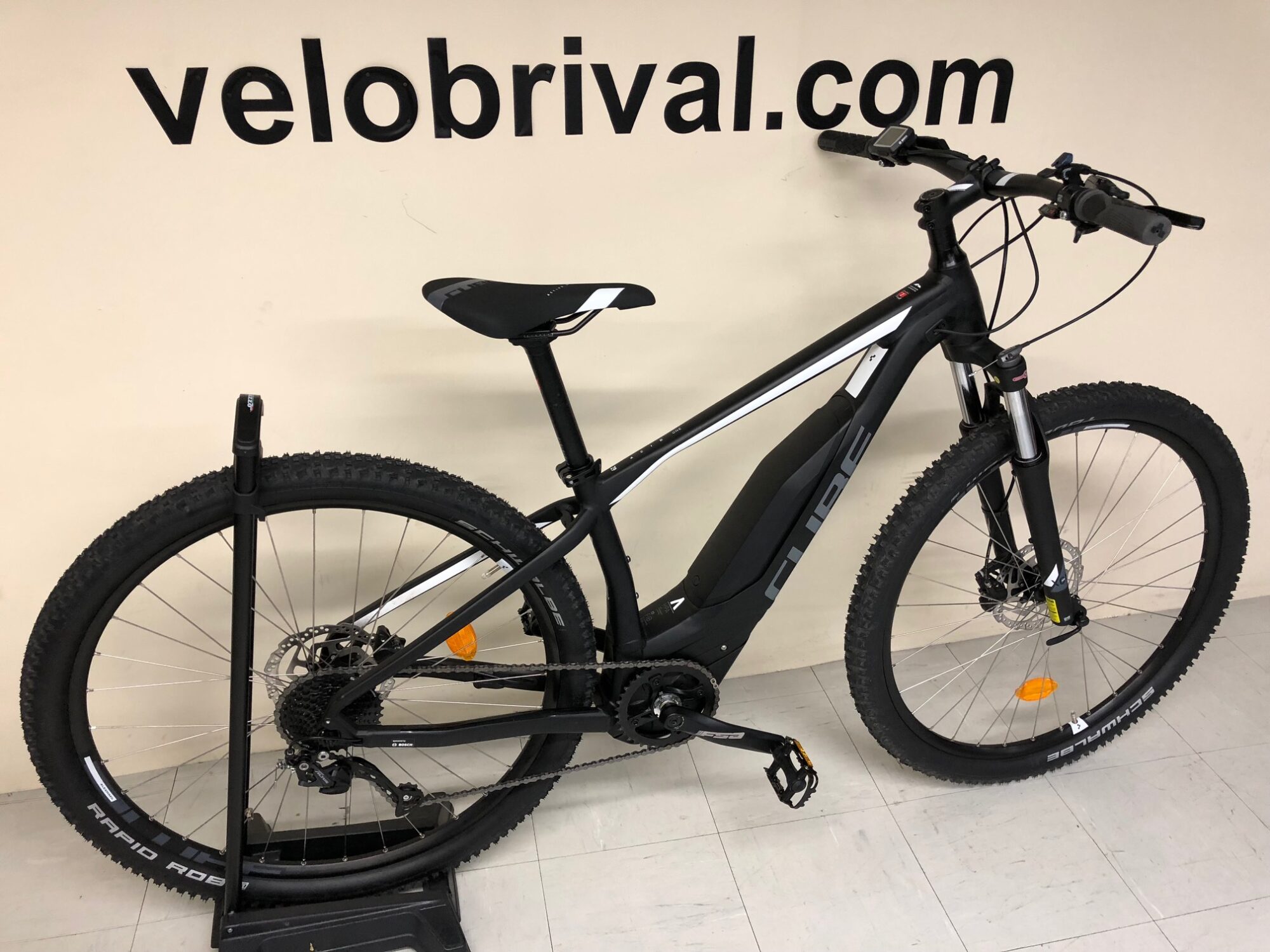 cube acid hybrid one 500 review