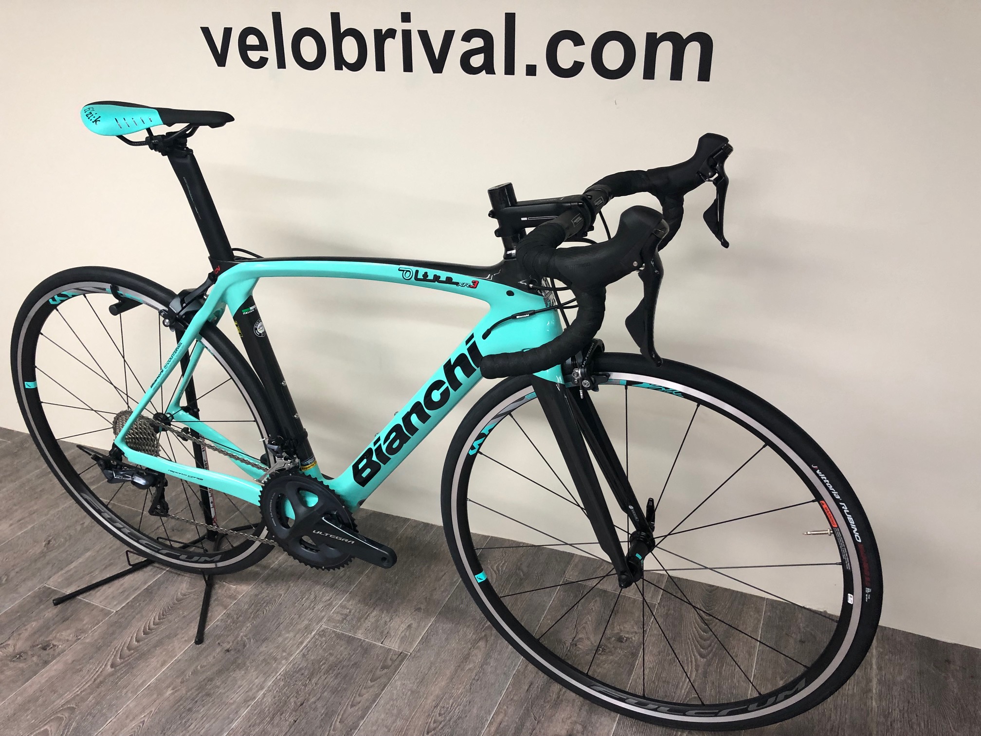 Cadre bianchi oltre xr3 Clearance