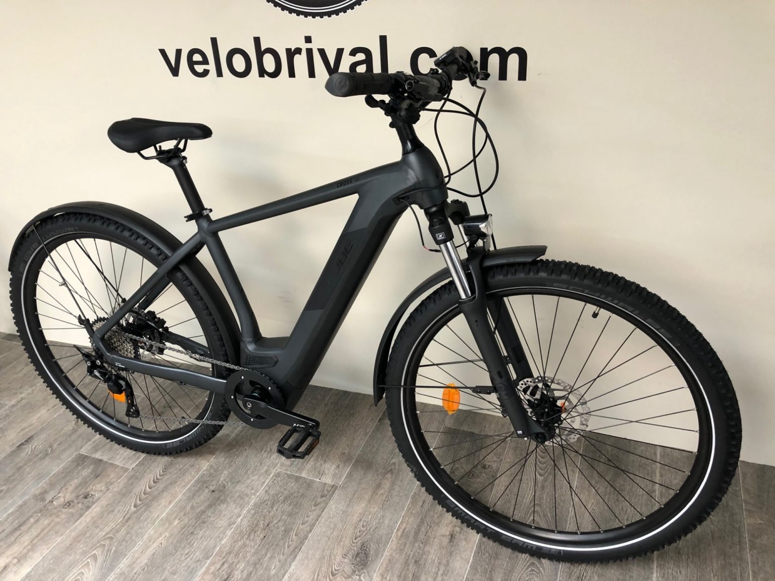 cube cross hybrid 500