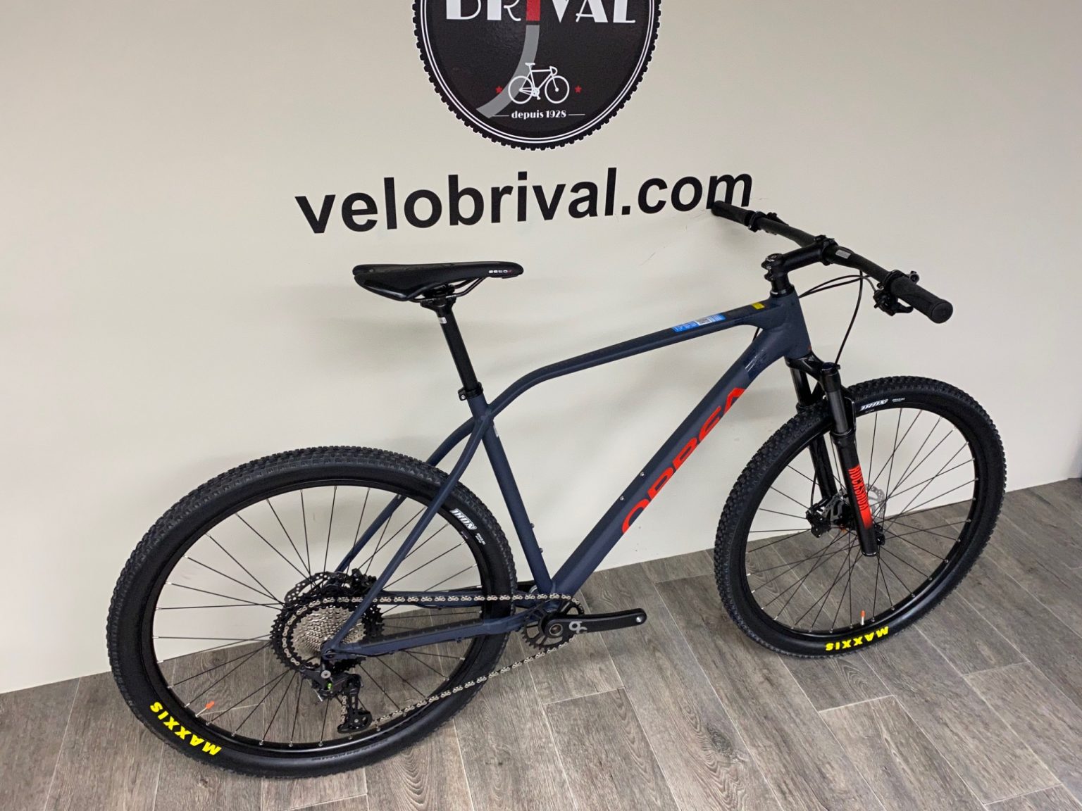 Orbea ALMA H30 2021 VeloBrival