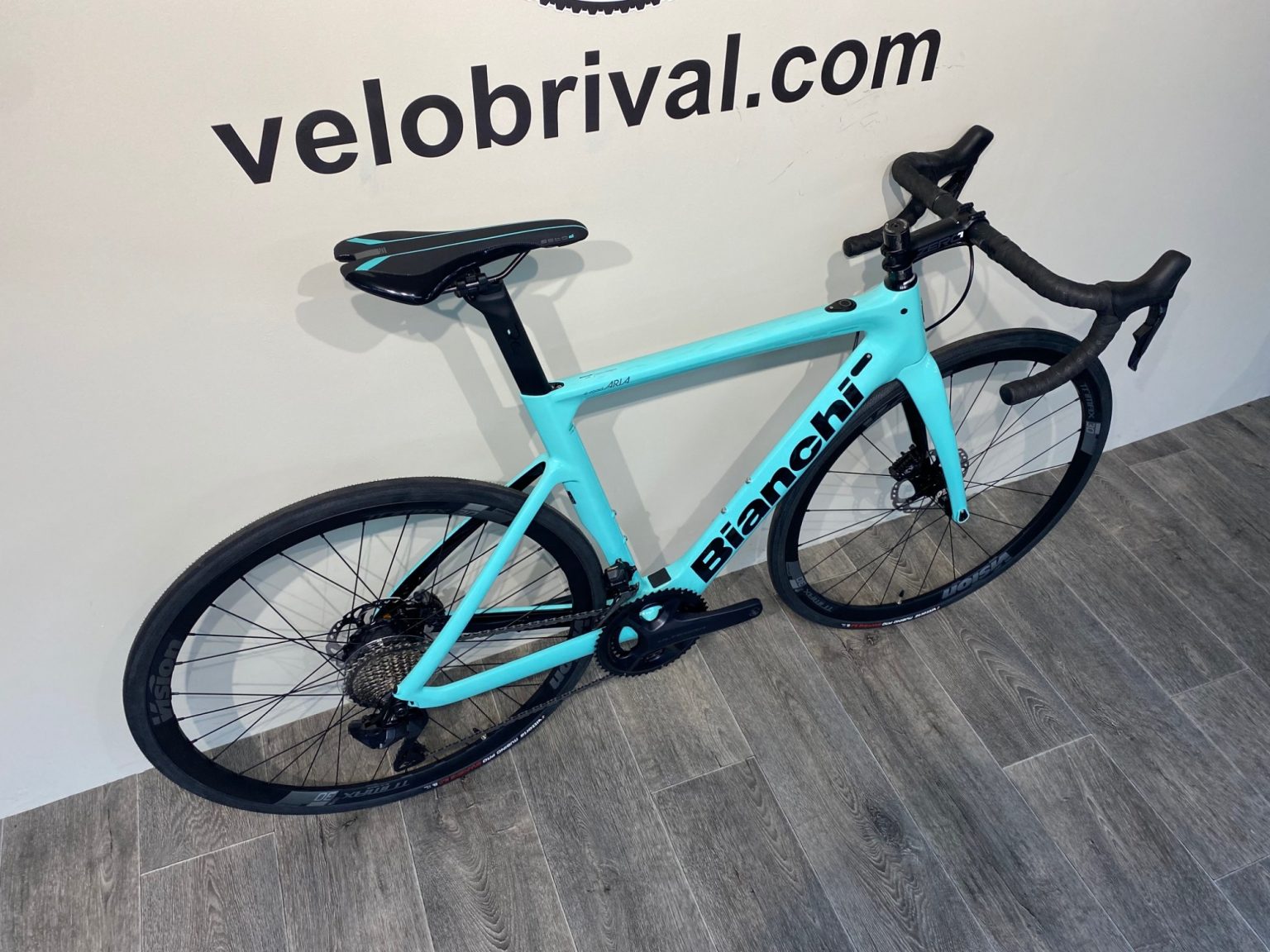Achetez un vélo d'occasion Bianchi Aria Ultegra Di2 en M