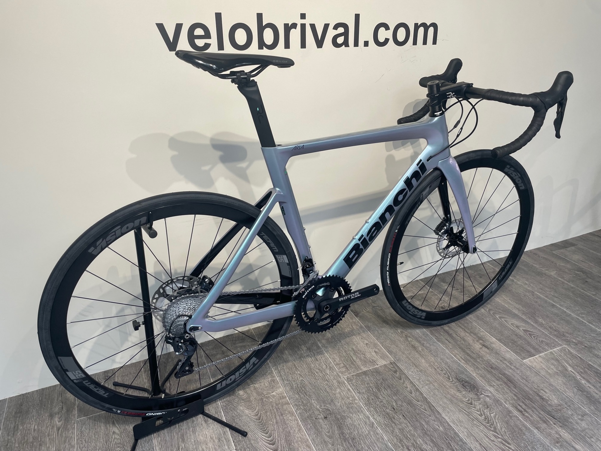 Bianchi ARIA AERO ULTEGRA DISC 2022 - VeloBrival